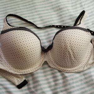 Victoria's Secret Body by Victoria bra